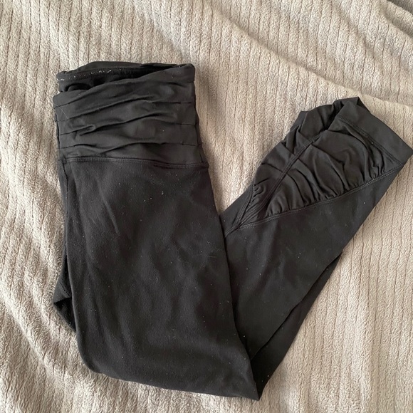 Lulu lemon Leggings - Picture 3 of 5